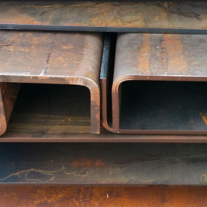 Швеллер стальной гнутый равнополочный 160х60х4 мм Ст3сп ГОСТ 8278-83 в наличии в Нижнем Новгороде