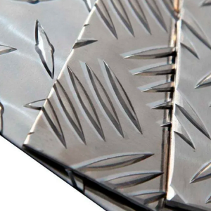 Лист нержавеющий рифленый 3х1000х2000 мм 03Х17Н14М3 в наличии в Нижнем Новгороде